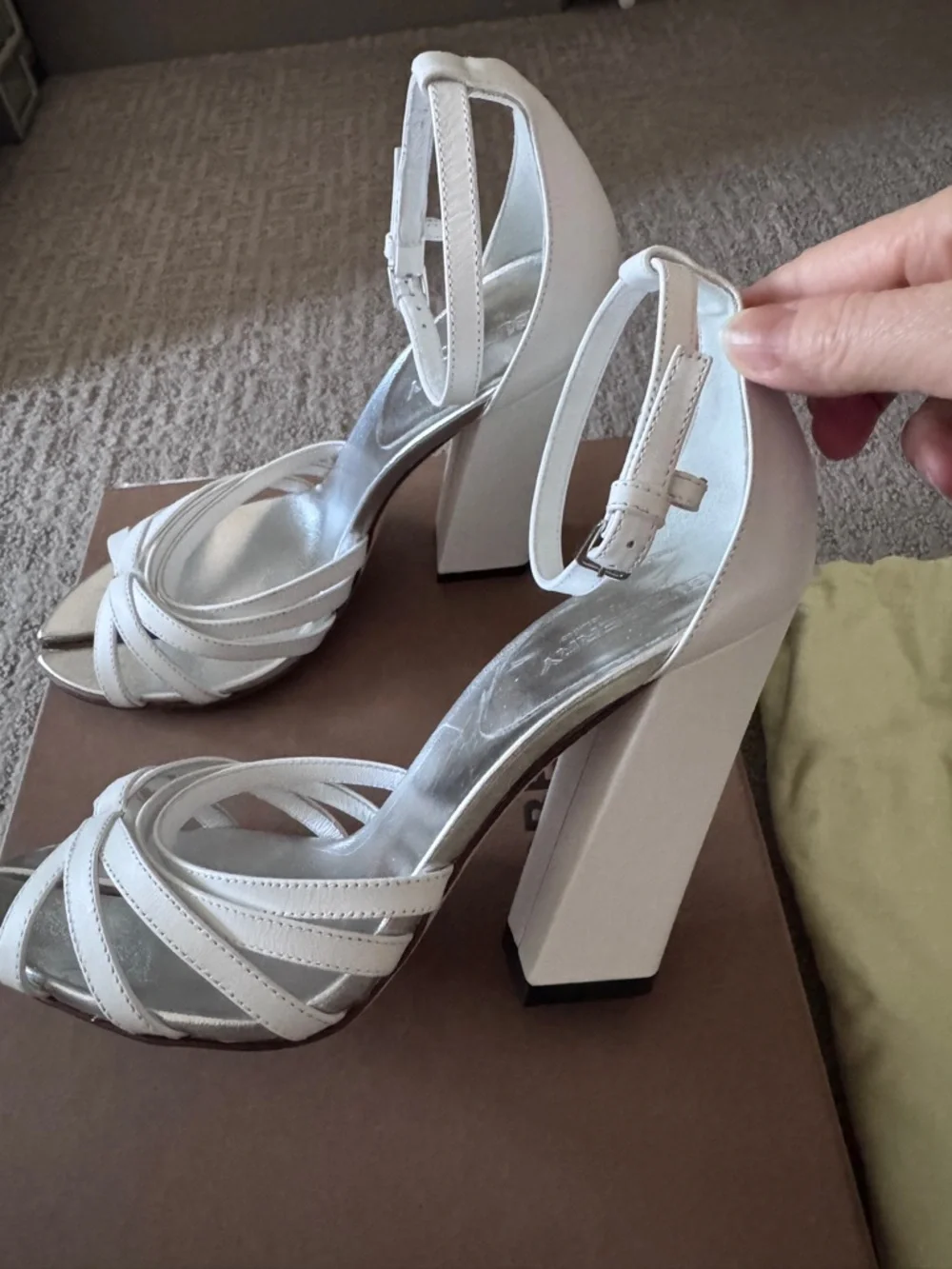 Burberry White Split-Toe Ankle-Strap High Heels - Picture 2 of 8